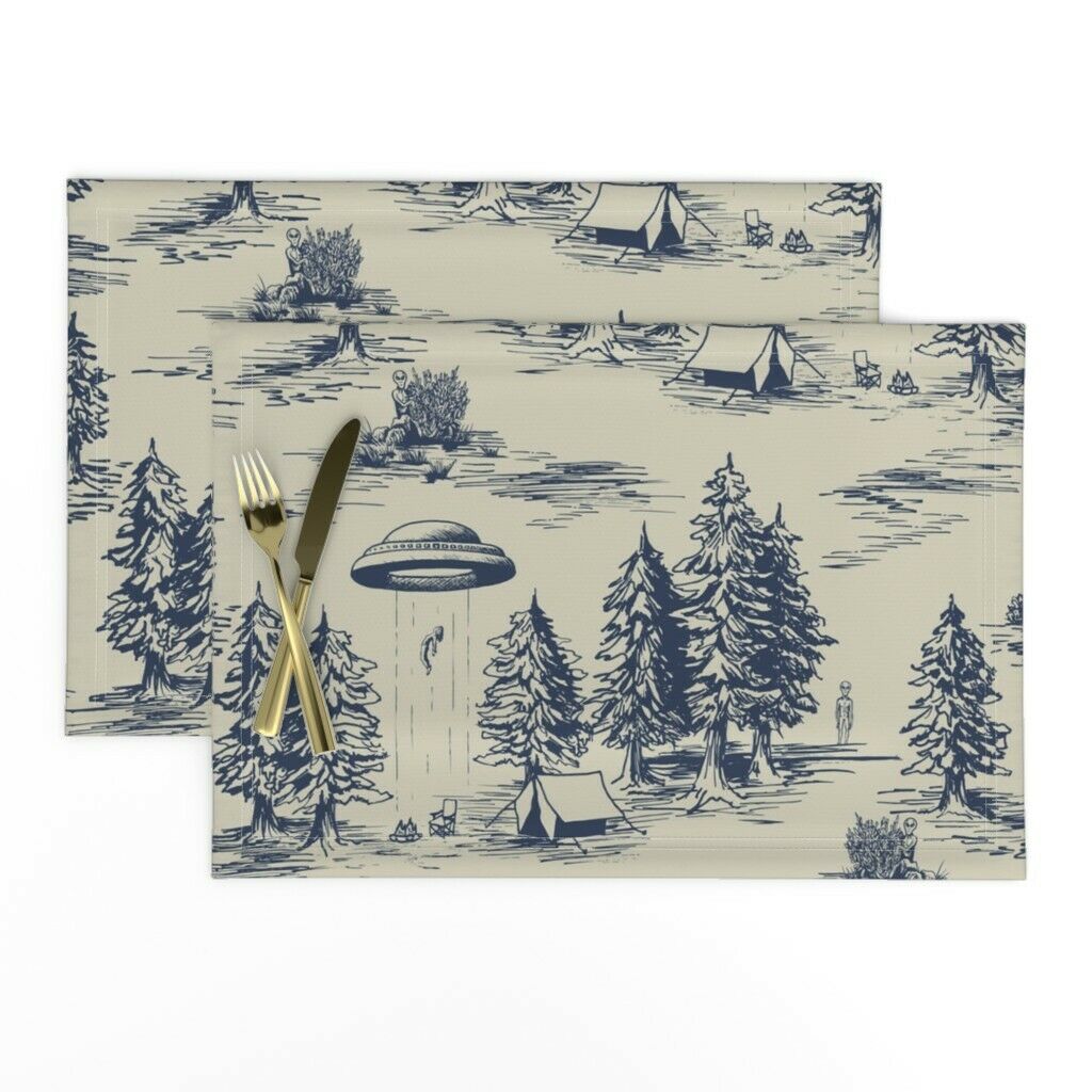 Cloth Placemats Unique Funny Space Alien Aliens Toile Set of 2