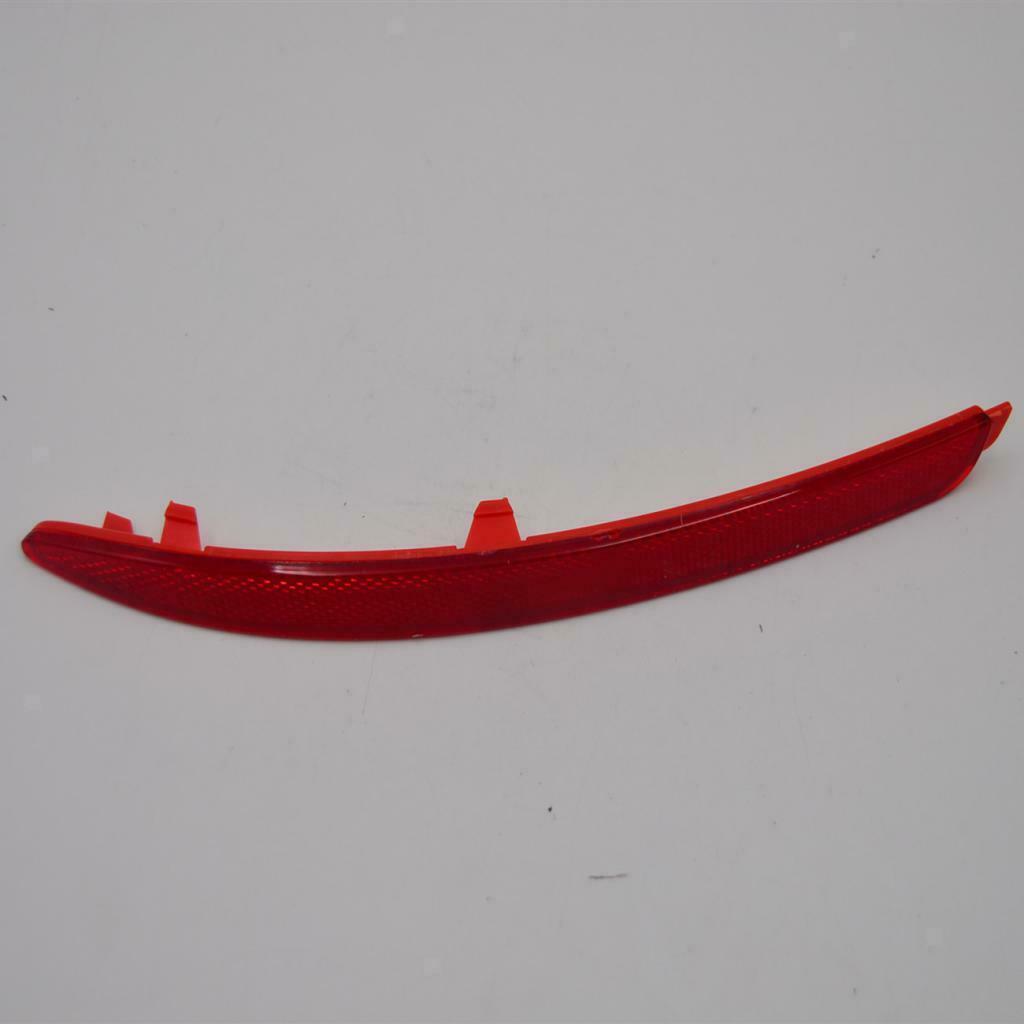 1Z0945105A 743363 Red ABS Rear Bumper Reflector Parts 1Z0945105A 743363