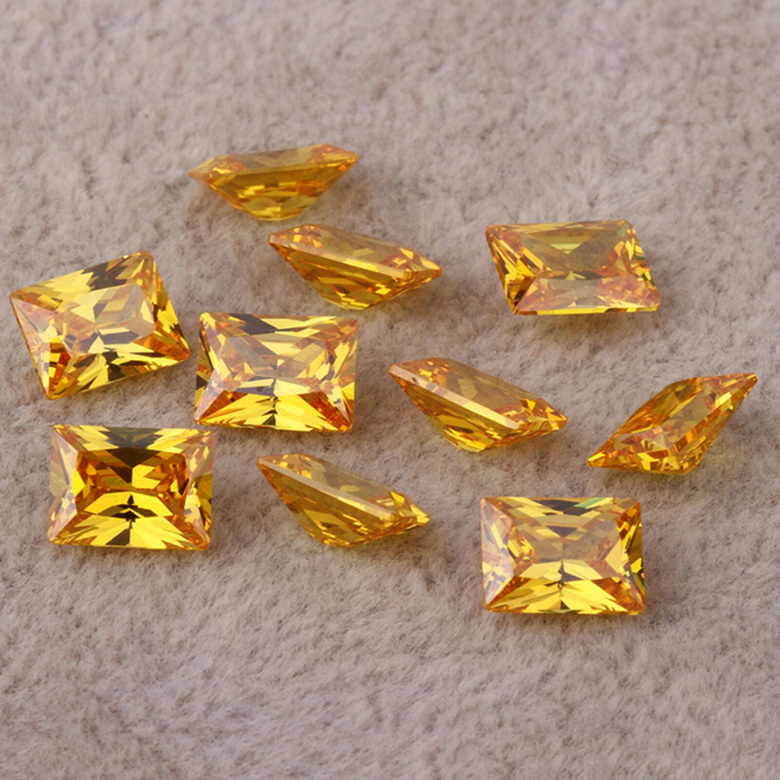 Beautiful Gentle YELLOW SAPPHIRE AAAA UNHEATED 10x14mm  LOOSE GEM