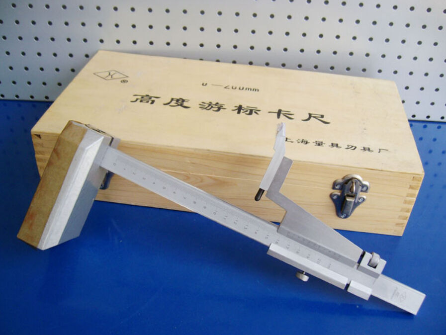 Height Measure 0-300mm  Gauge Vertical Caliper Gage Carbide Scratcher Scriber