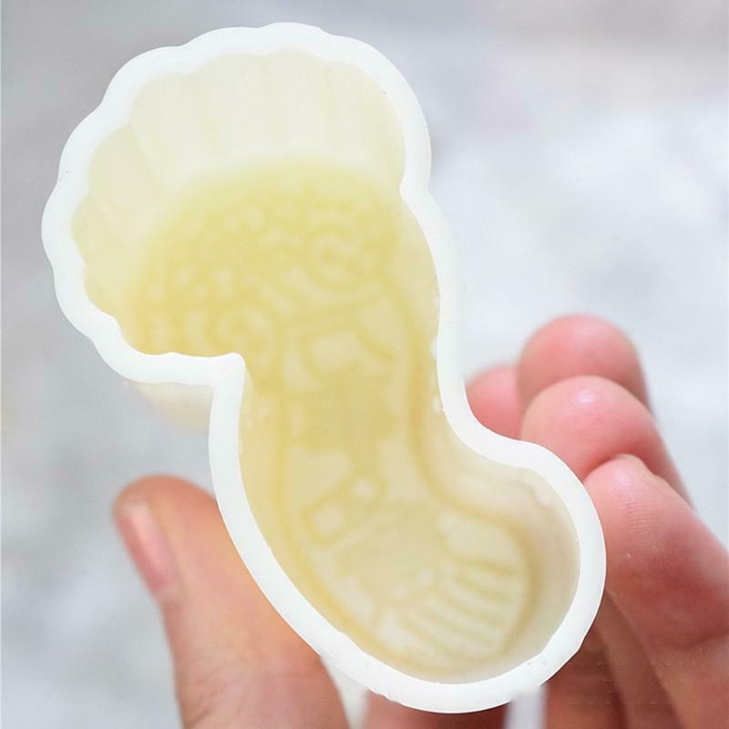 Baking Decorating Mooncake Mould Hand-Pressure Traditional Chinese Style Pattern