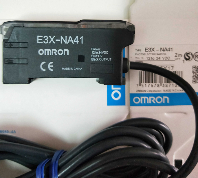 1PCS Omr0N Photoelectric Sensor E3X-NA41
