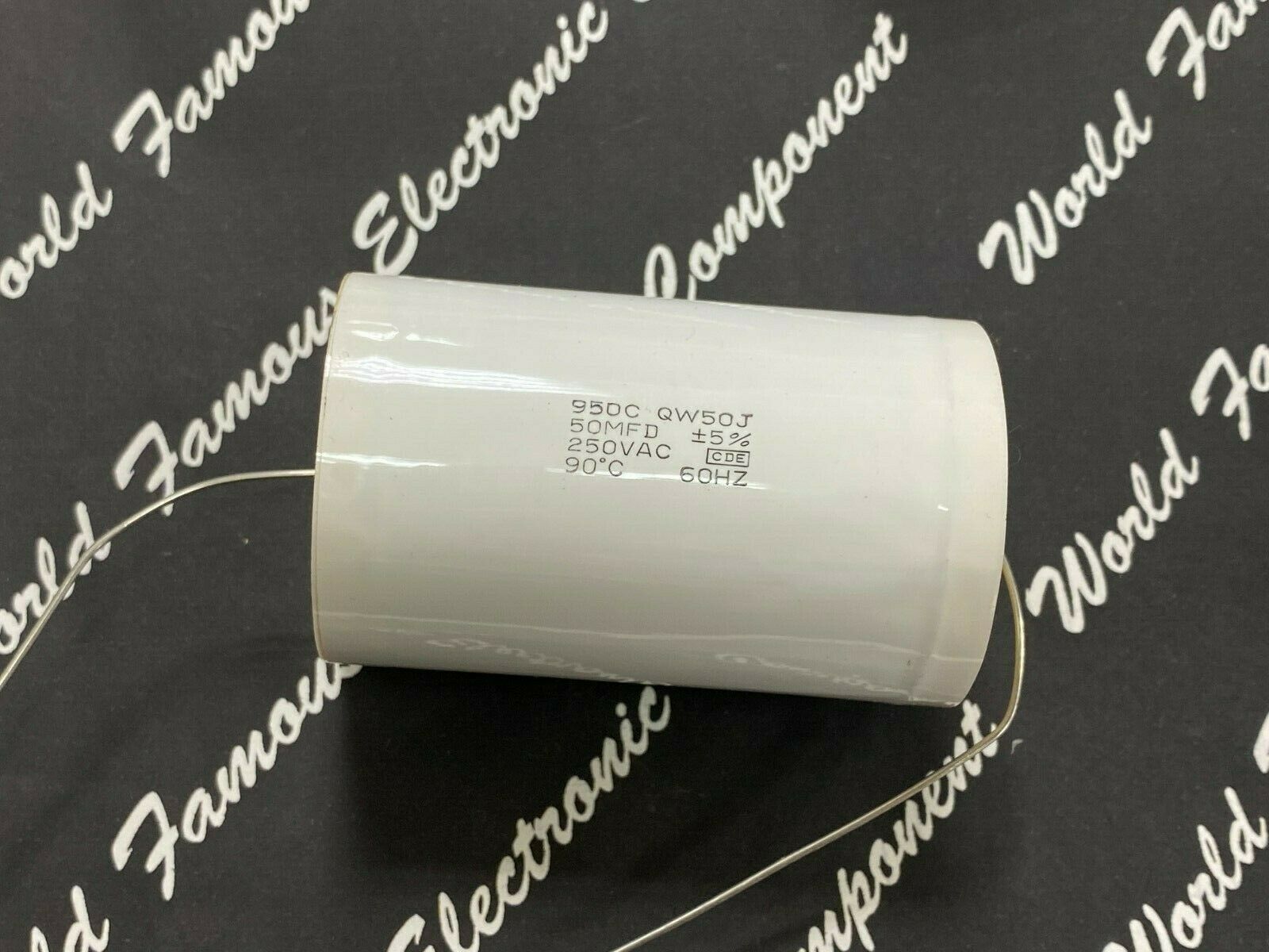 1pcs-CDE 950 50uF 250V(ac) 5% 950CQW50J Polypropylene Axial Film Capacitor