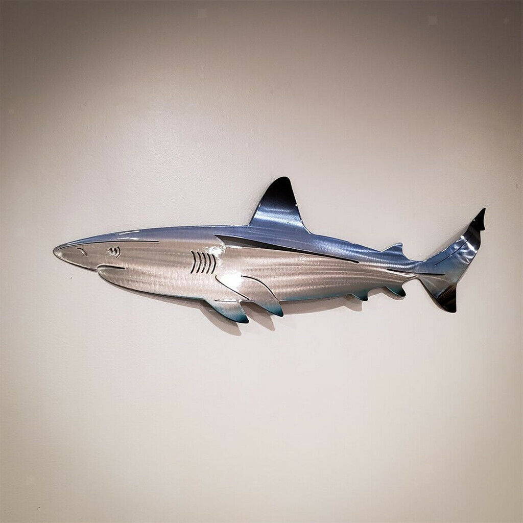 2pcs Exquisite Metal Shark Wall Decor Outdoor Indoor Sculpture Bedroom Patio