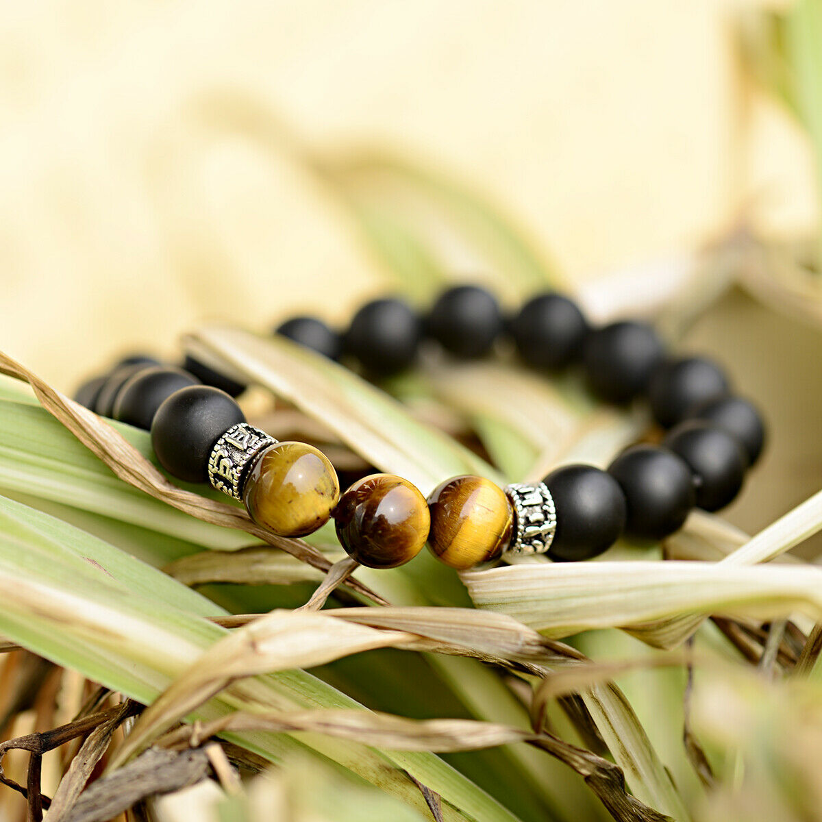 Hot Men's Fashion Black Onyx Stone Tiger Eye Sanskrit Beads Cuff Charm Bracelets