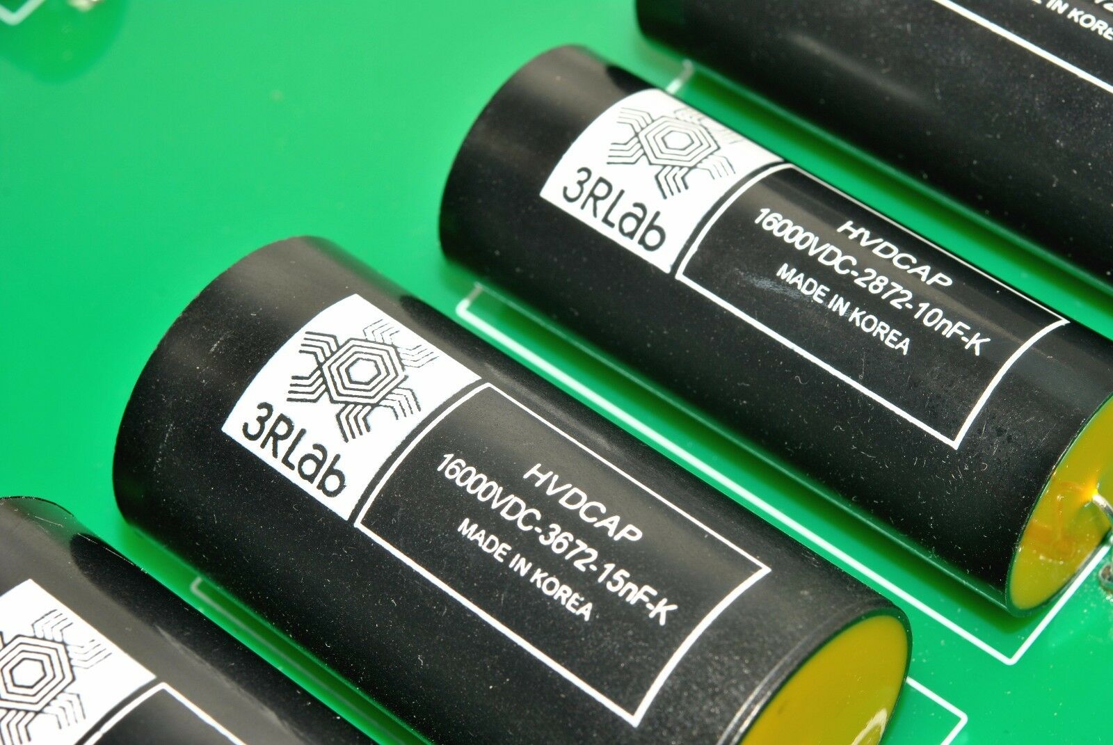 1pcs - 3RLab HCAP 6800p (6800pF 6,8nF) 16000V (16KV) 10% Axial Capacitor
