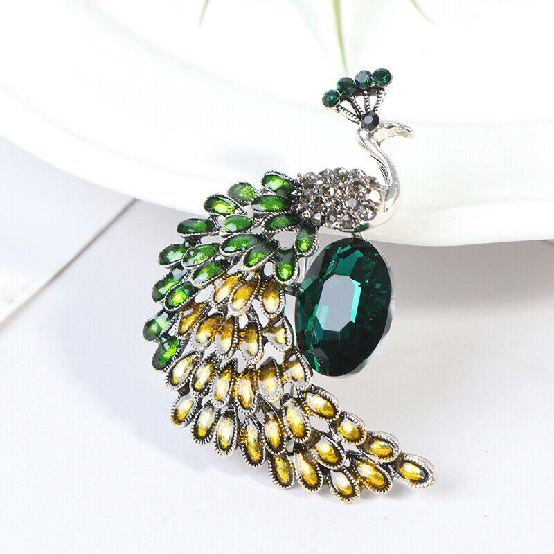 1Pc Green Rhinestone Peacock Brooches Women Office Casual Clothes Brooch .l8
