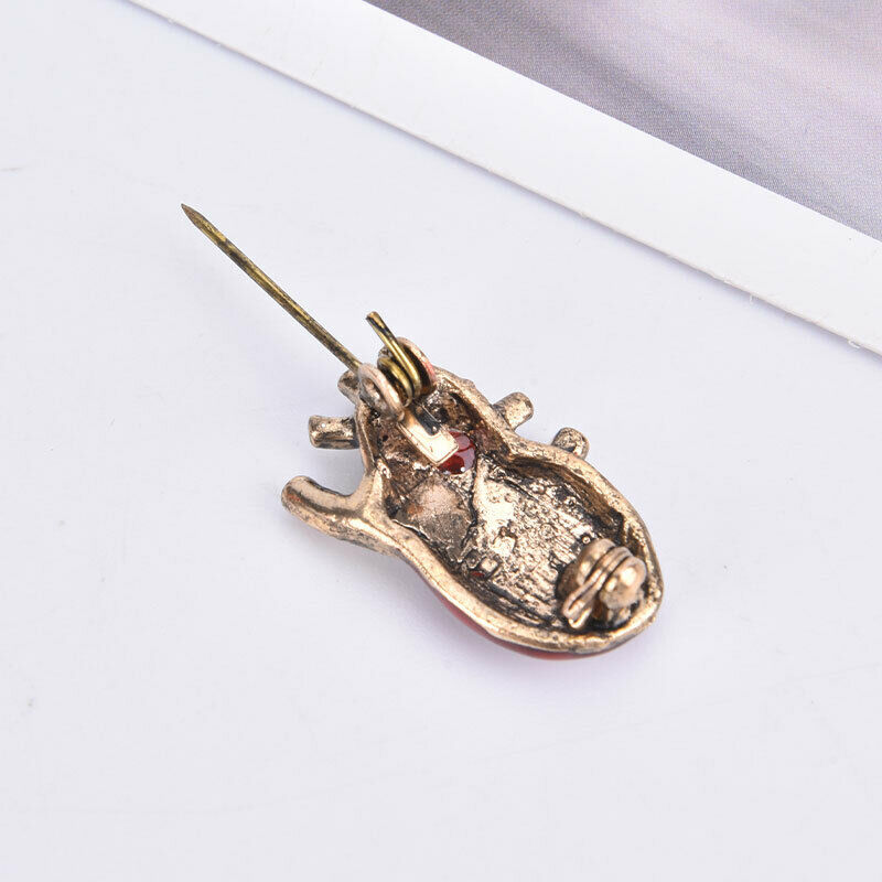 Red Enamel Heart Brooches For Uniform Brooch Pins Team GiftsFCA