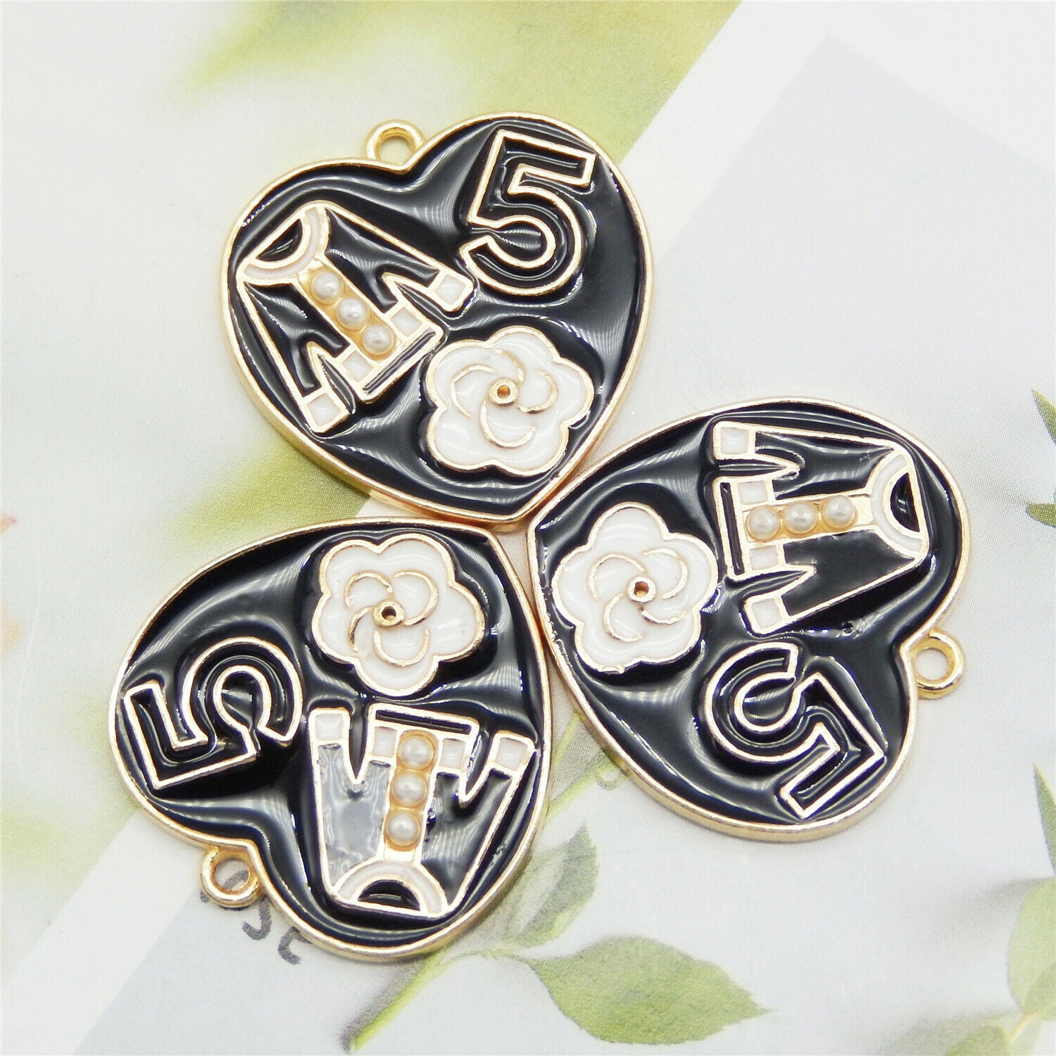 6PCS/Lot Colorful Enamel Heart Flower Cloth Pendant Charms for Bracelet Necklace