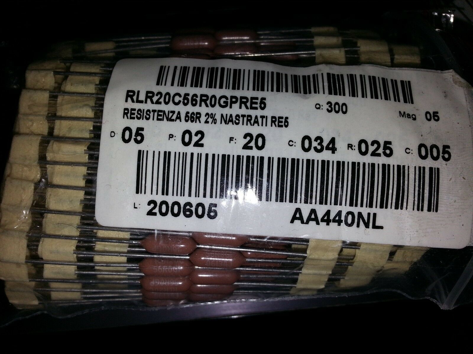 20PCS DALE RLR20C56R0GP 56R 2% 1/2W HI END ▬ NON INDUCTIVE  RESISTORS FOR AUDIO