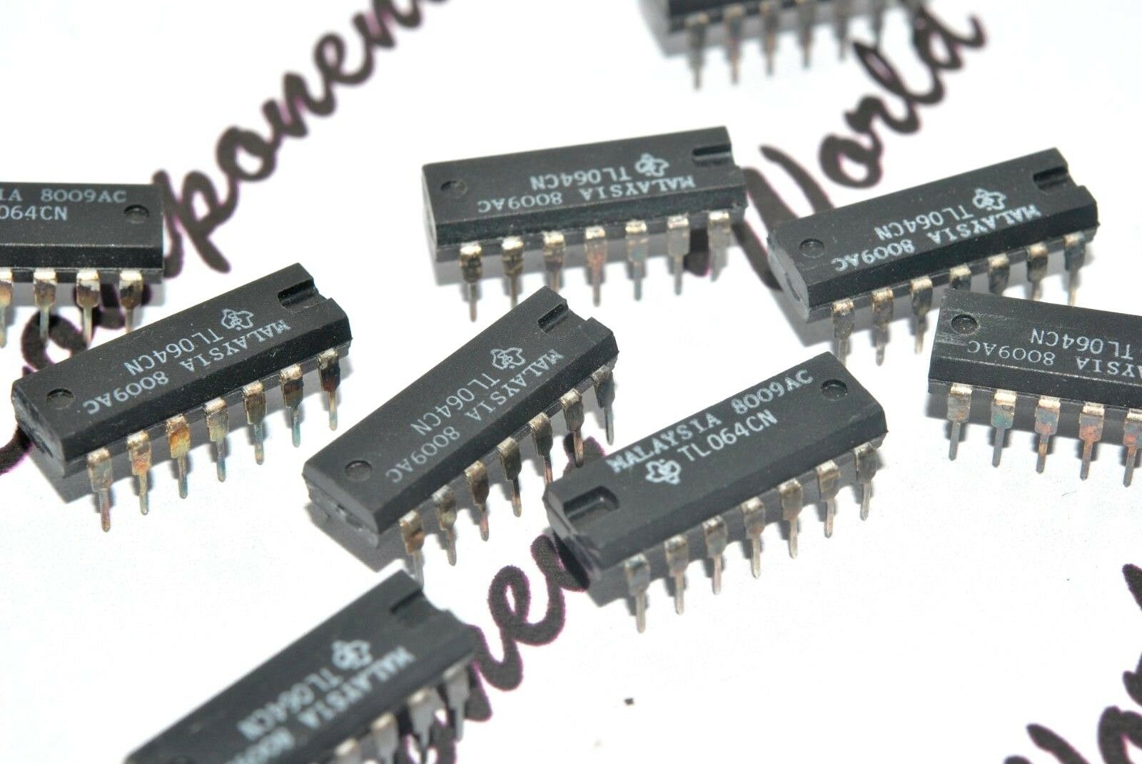 23pcs- Texas Instruments TL064CN 14-PIN  Integrated Circuit (IC) TI - NOS