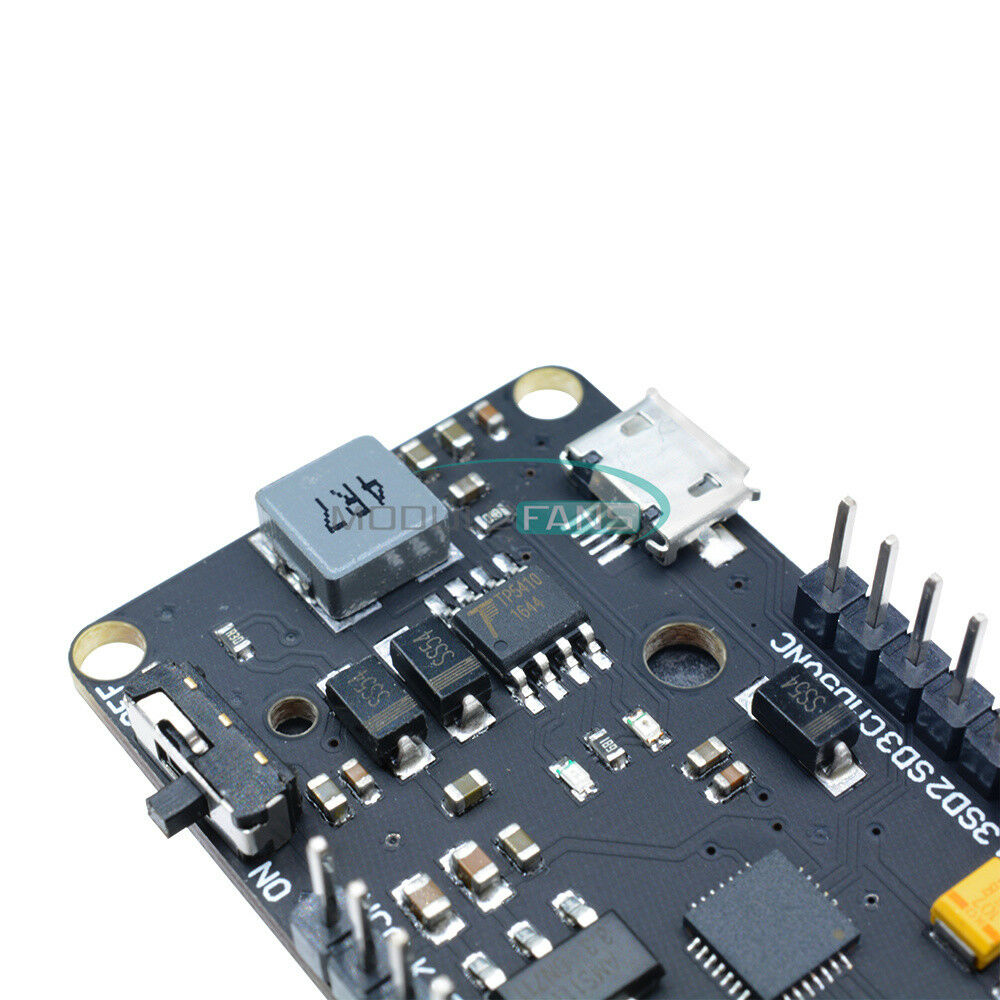 White ESP32 WiFi Bluetooth 0.96 inch OLED 18650 Battery Development CP2102 Board