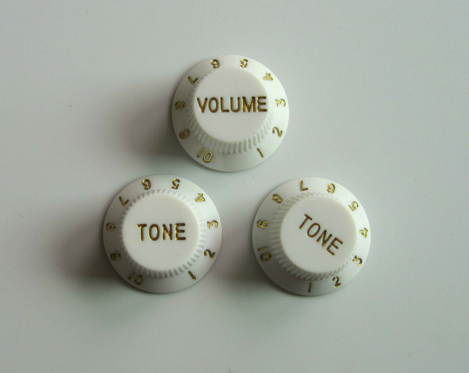 Set of 3 White ST/Strat Style Guitar Knobs Volume and Tone Knobs