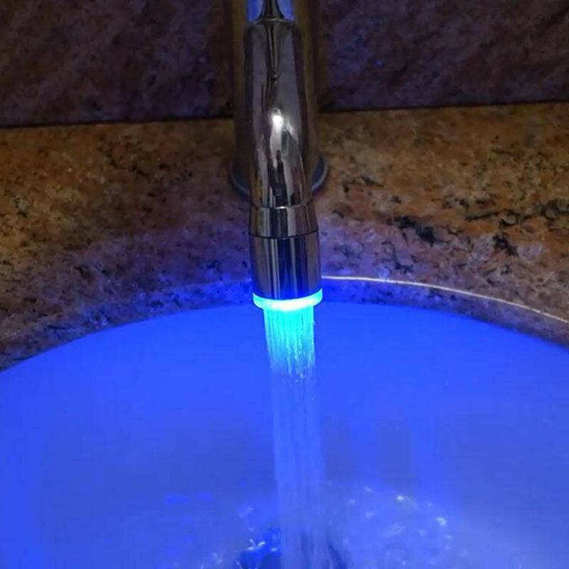 Seven Colour Changing Temperature Sensor LED Light Glow Water Faucet Stream Tap