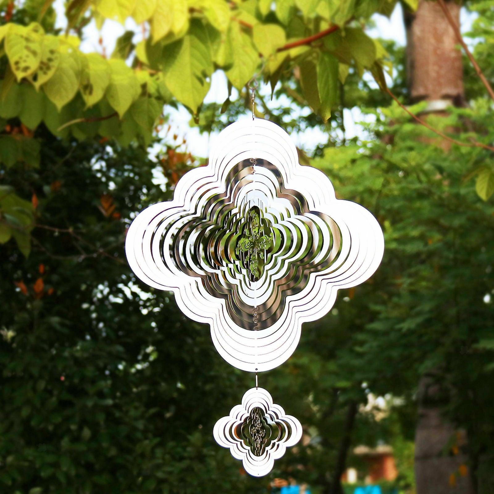 Wind Spinner Metal Hanging Ornament Cloud Shape with 360 Degree Rotating Hook