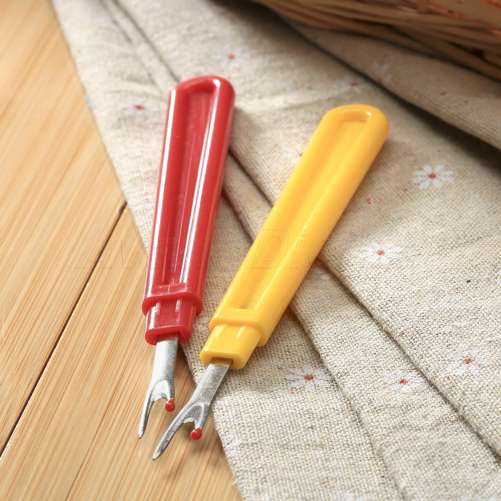 1pcs Seam Ripper Stitch Ripper Unpicker Craft Cutter Plastic Handle Sewing Tools