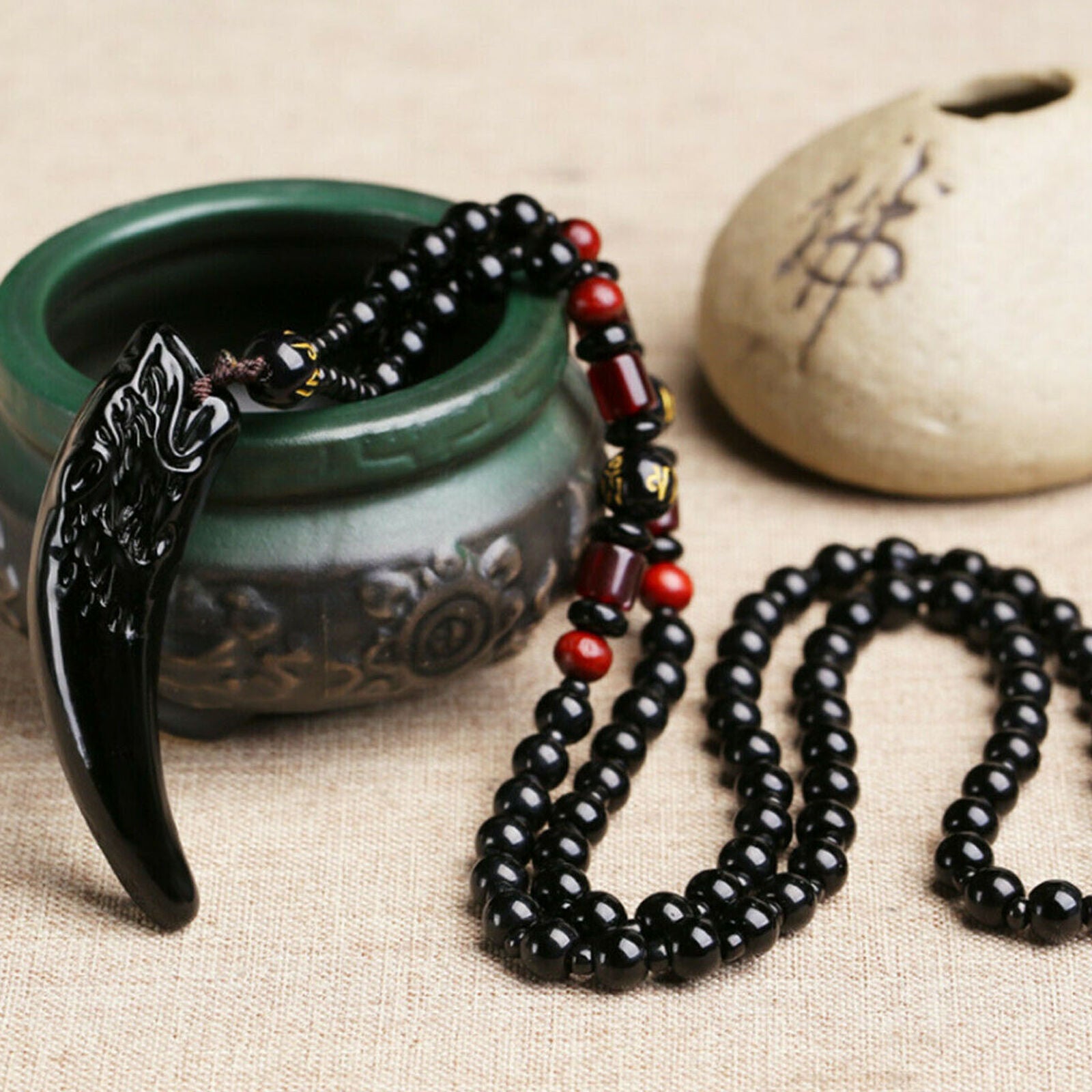 Natural Stone Black And Ice Obsidian Pendant Necklace Wolf Tooth Amulets Fashion
