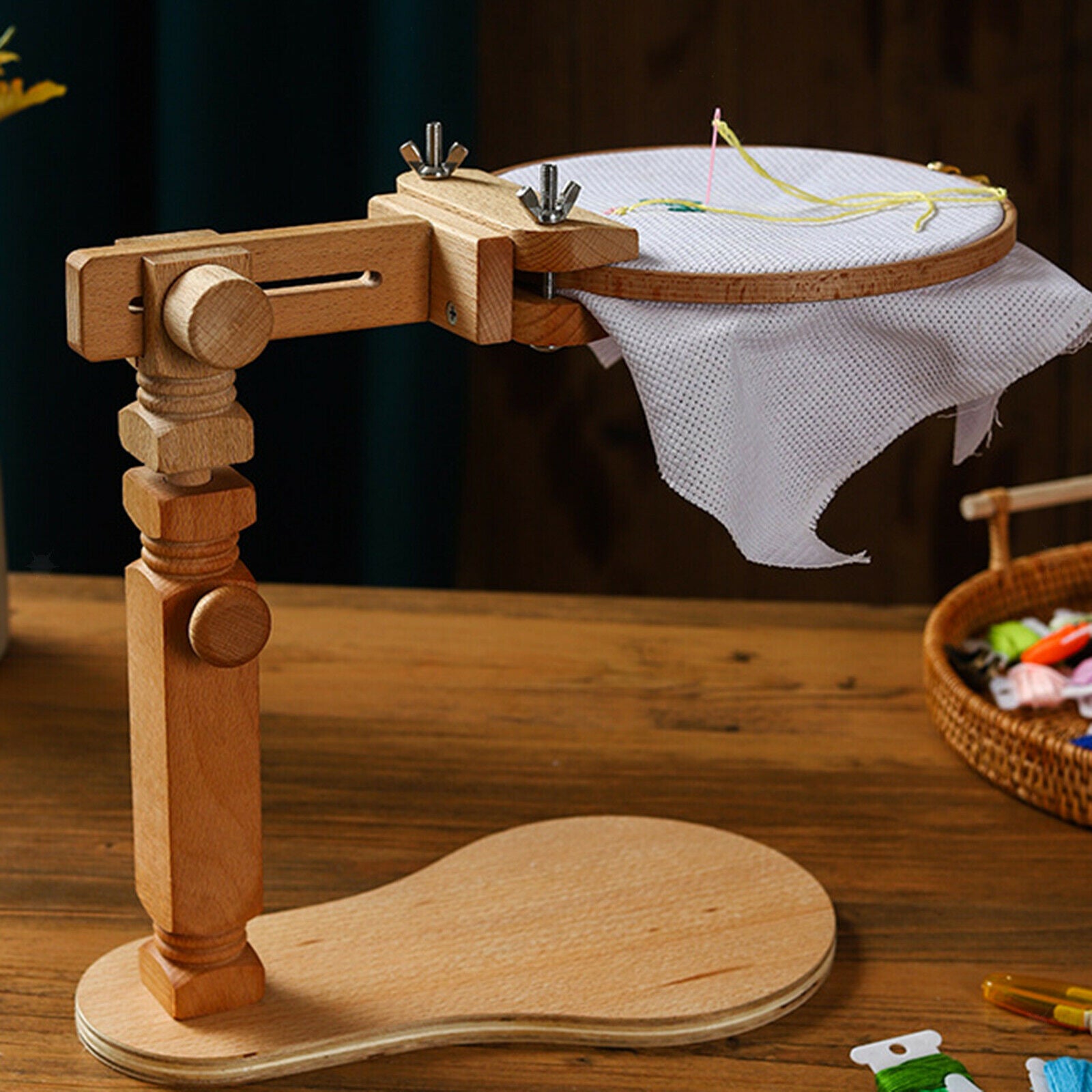 Wooden Hoop Frame Stitching with Adjustable Cross Stitch Holder