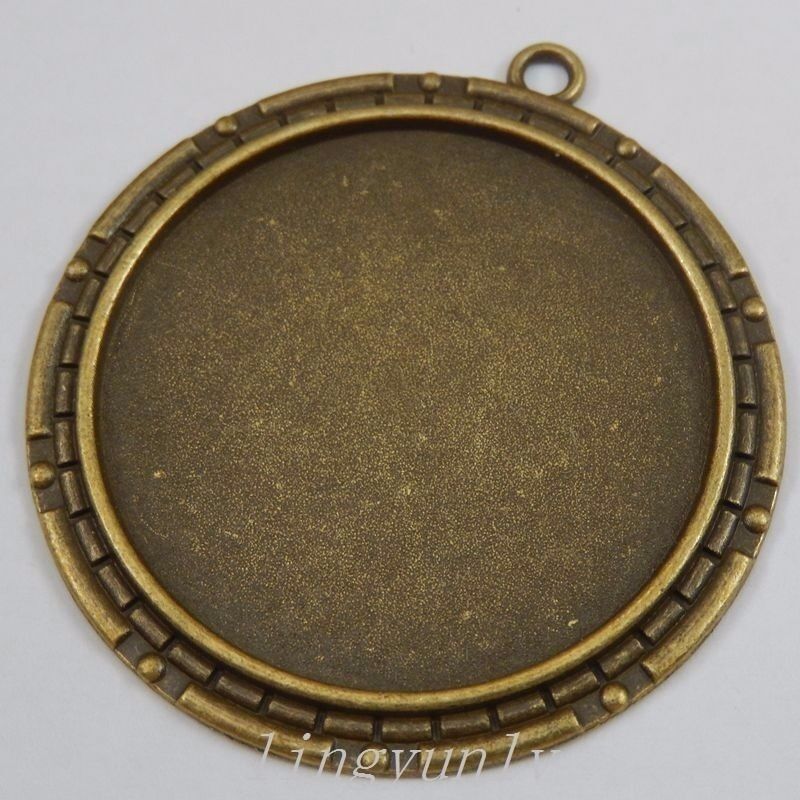 8 Pieces Antiqued Bronze Alloy Round 40x40mm Cameo Setting Pendants Charms 50264