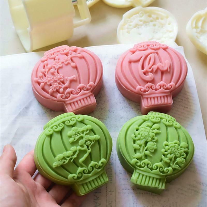 4pcs  Lantern  stamp 150g Baking Decorating Mooncake Mould Mid-Autumn