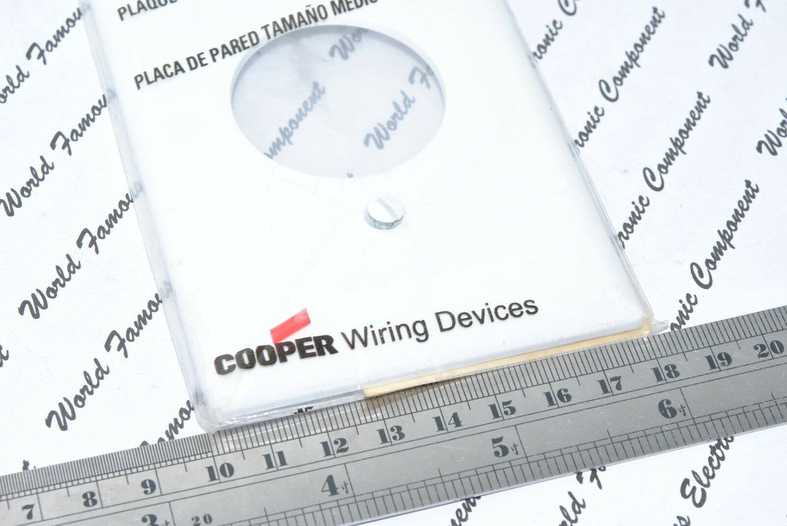 1pcs-COOPER PJ720W 1Gang 20A&30A (1.6") Locking Receptacle Wallplate Nylon