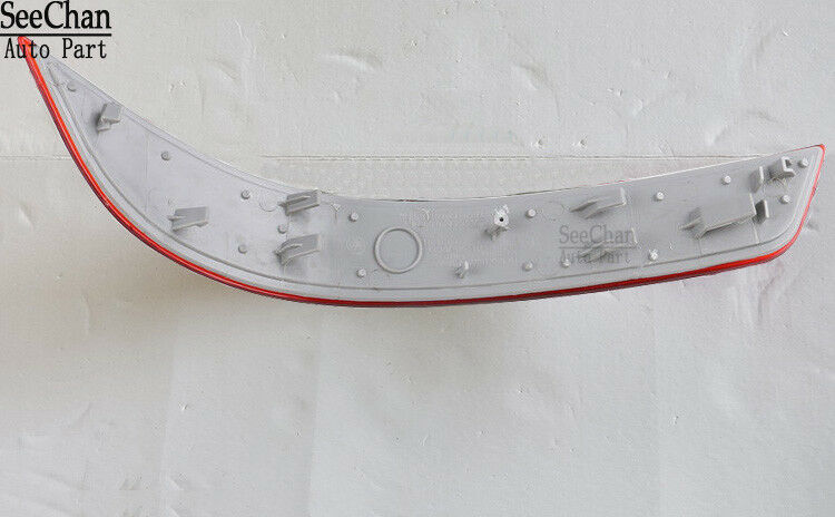 Fit For Mercedes-Benz 10-12 GL350 GL450 LH Rear Bumper Reflector Red 1648200974