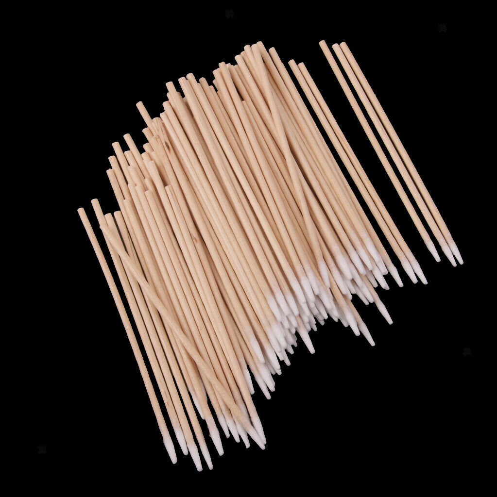 200x Cotton Swab Sticks Wooden Ear Buds