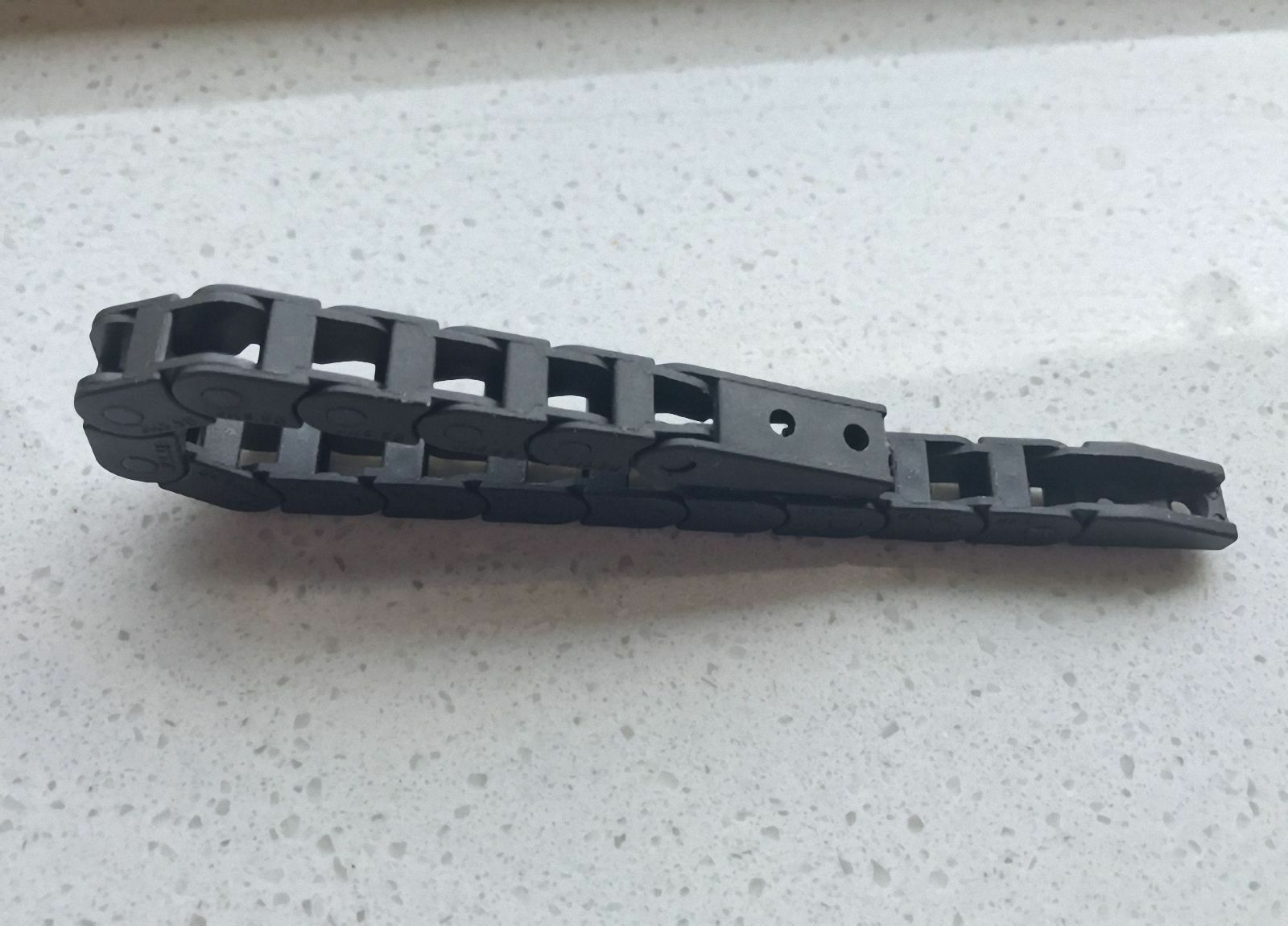 1 meter 5 x 5mm Nylon Towline Cable Drag Chain Bridge Type Non-Opening R10 [M1]