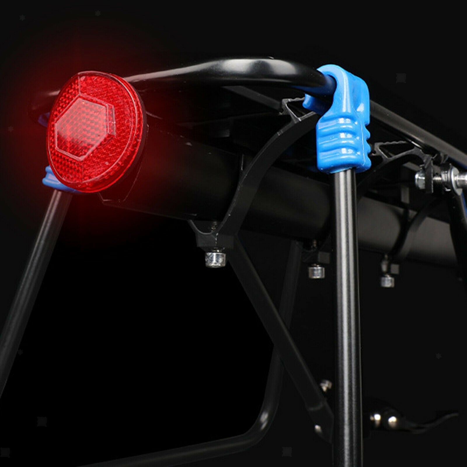 Alloy Bicycle Rear Pannier Carrier Cargo Luggage Rack Bikes With Taillight