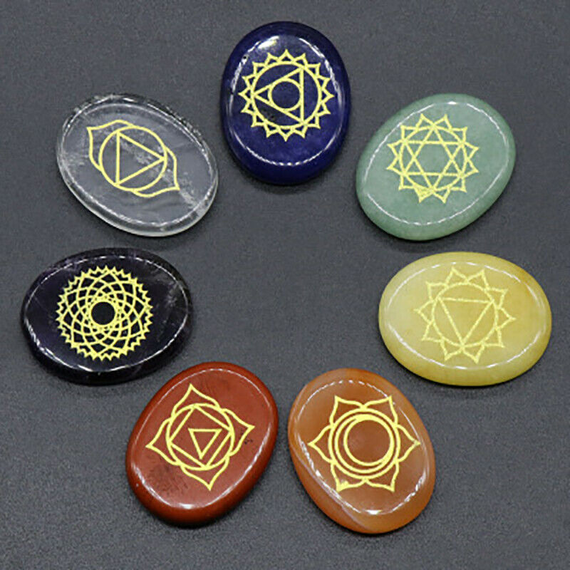High Quality Set of 7 Chakra Stones Symbols Stone Set Palm Natural Stone Crystal