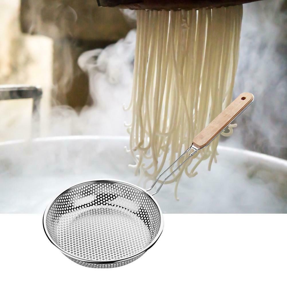 Kitchen Strainer Stainless Steel with Non-slip Handle for Kitchen Accessories