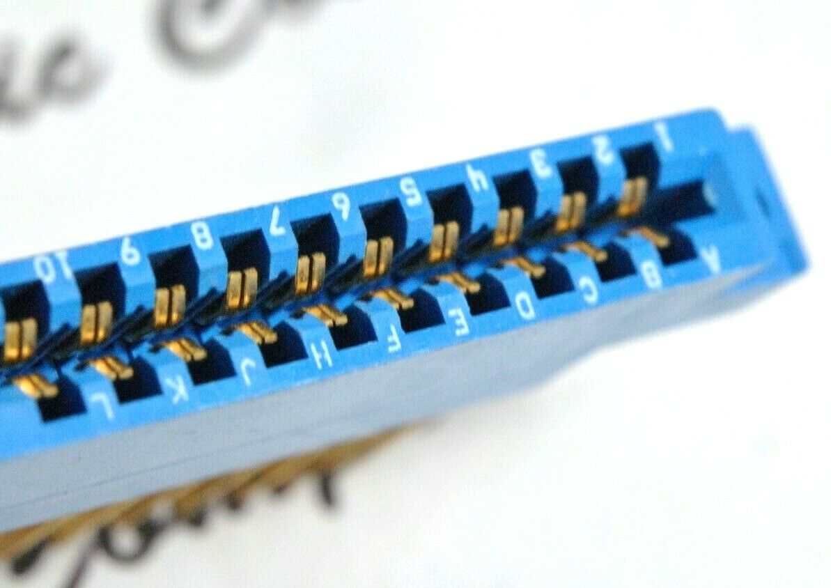 1pcs - FD-001004-MR L105 67824-2 PIN-20
