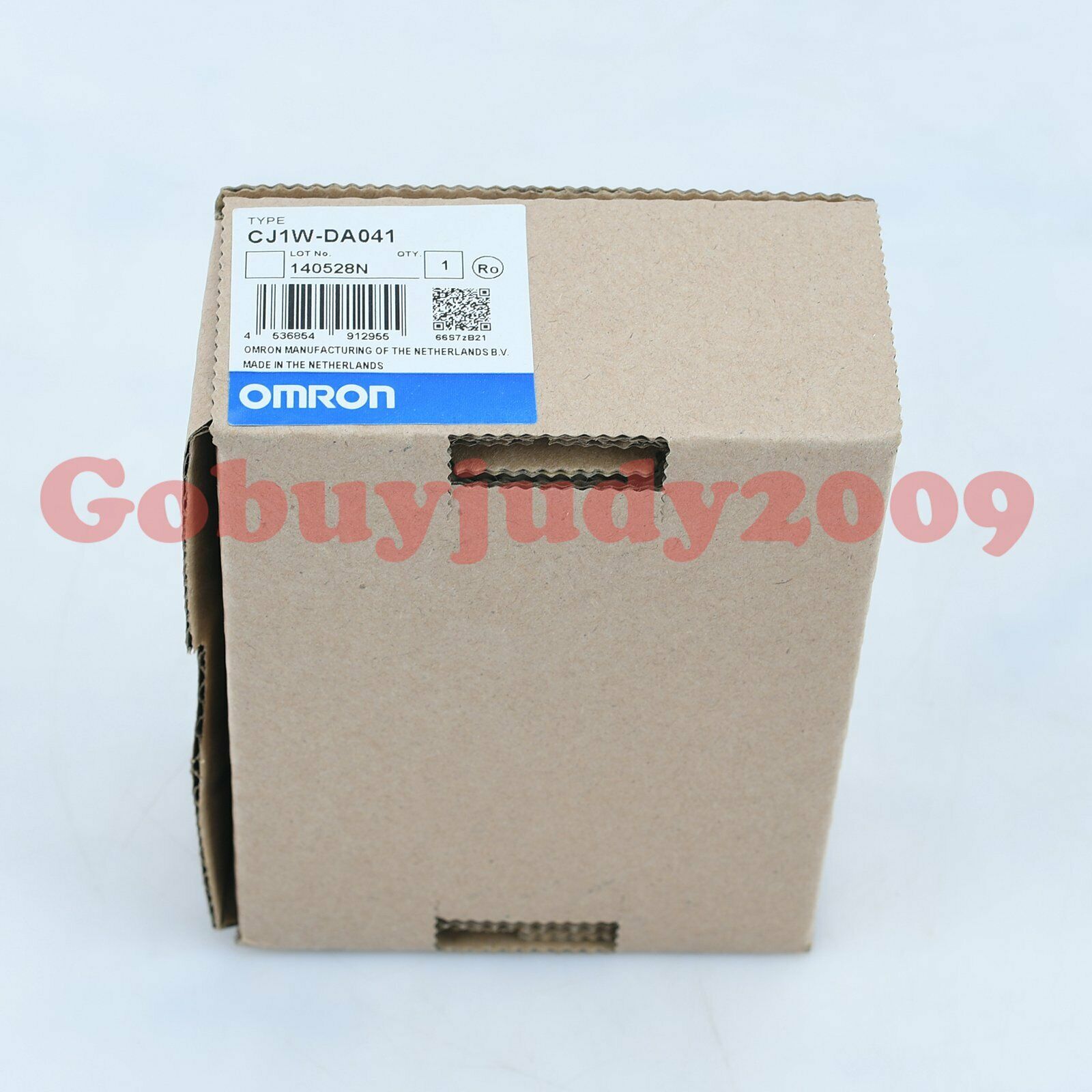 New in box OMRON D/A Unit CJ1W-DA041 ( CJ1WDA041 ) One year wanrranty