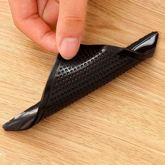 Batch 4 Brackets Grippy Rubber Triangle for Carpet With Stickers - New