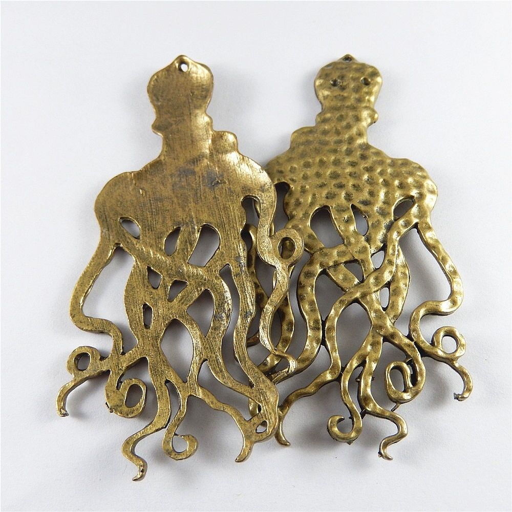 2pcs Retro Bronze Big Octopus Pendant Charm Marine Life Jewelry Craft 108*52*3mm
