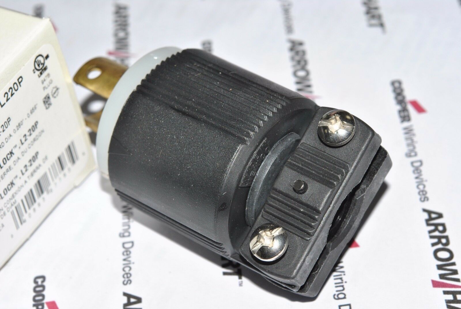 1pcs - COOPER CWL220P 20A 250V L2-20 Twist Hart-Lock Locking Male Plug