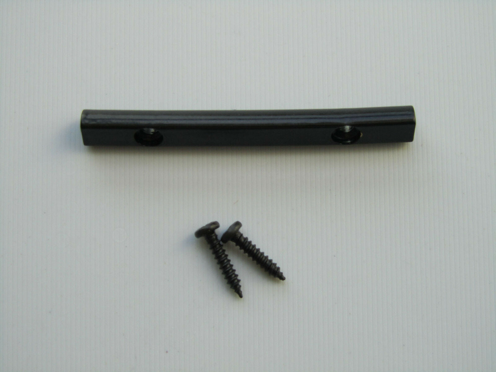 Black Electric Guitar String Retainer Bar for Floyd Rose Guitar