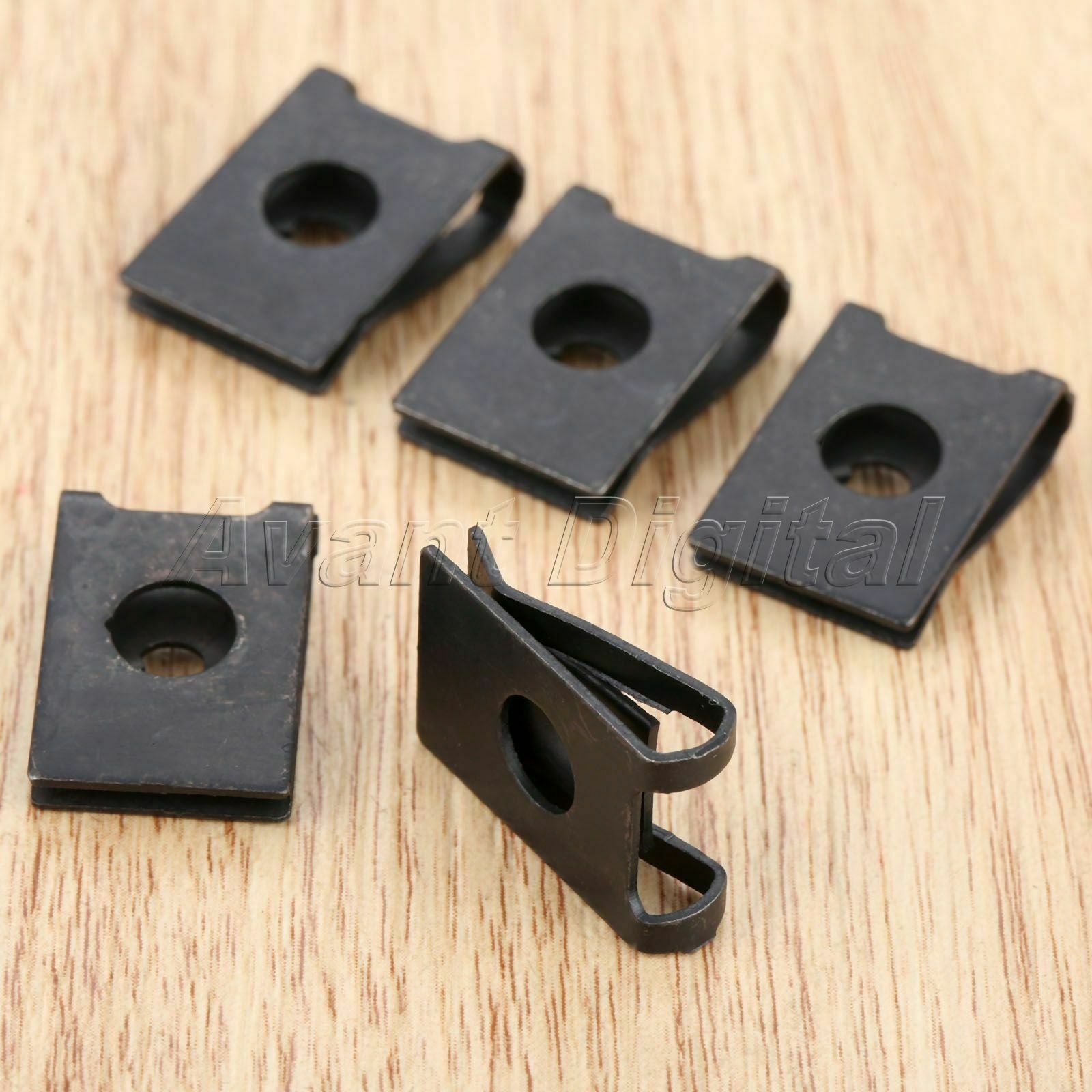 20Pcs Auto Fender Bumper Trim Clips Retaining Fasteners 21x14mm Metal Universal