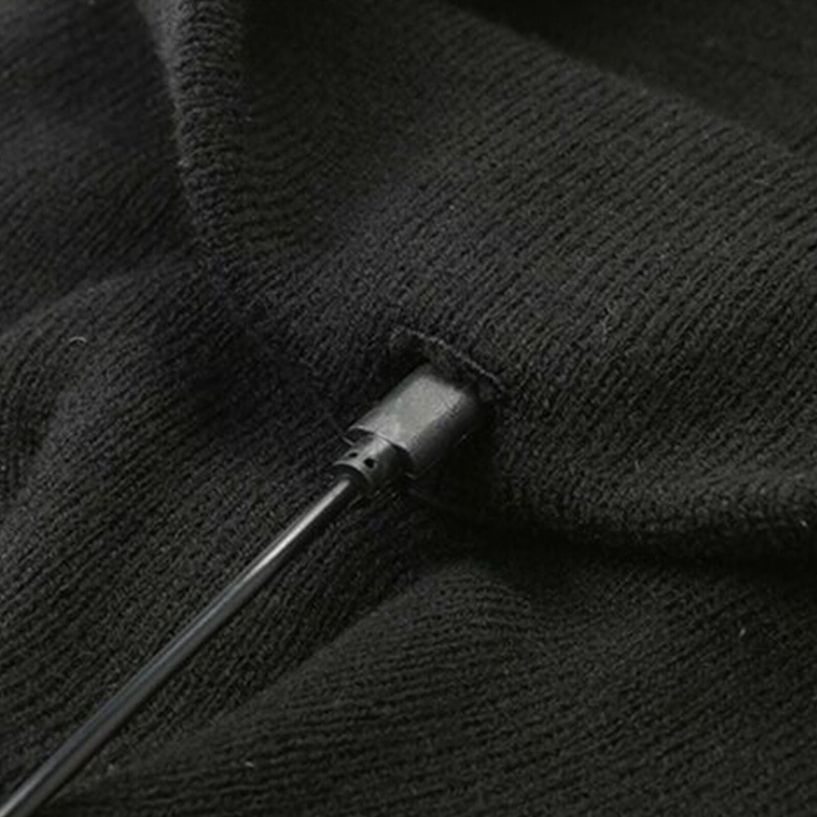 Unisex Wireless Bluetooth LED Smart Cap Winter Knitted Music Hat Mic Headset