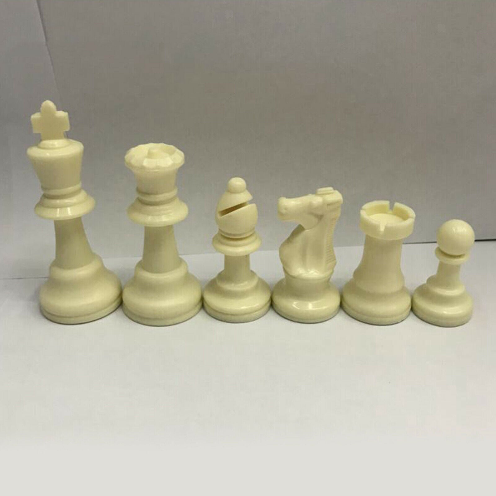 32x Chess Pieces Set Plastic Traveling Game Chess Game 64mm King for Travel