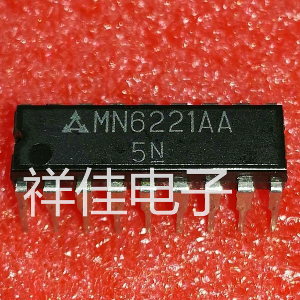 1PCS  IC PANASONIC DIP-18 MN6221AA MN6221