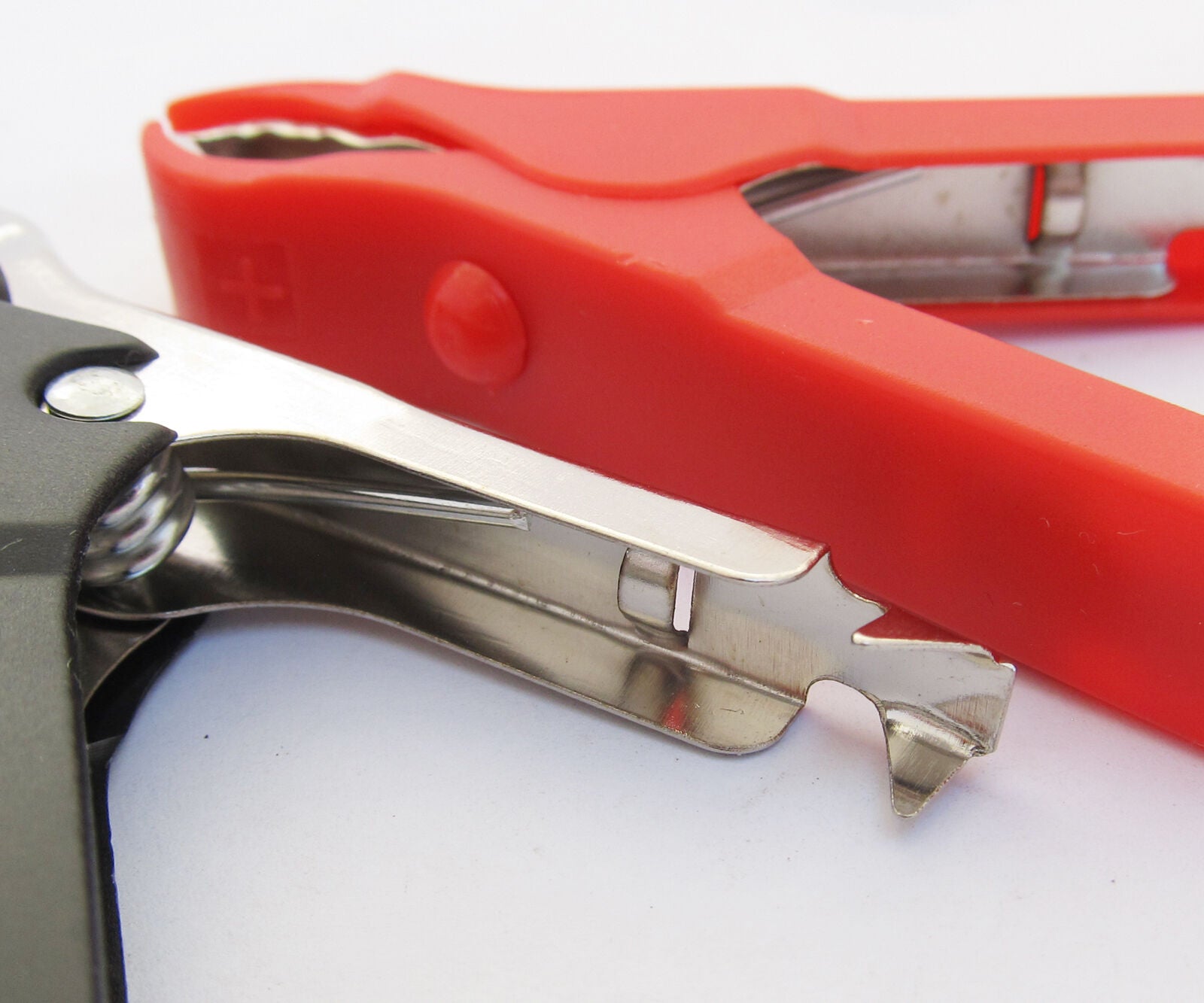 1pair R+ B 80mm 50A Hard Plastic Steel Car Battery Insulated Test Clip Clamp
