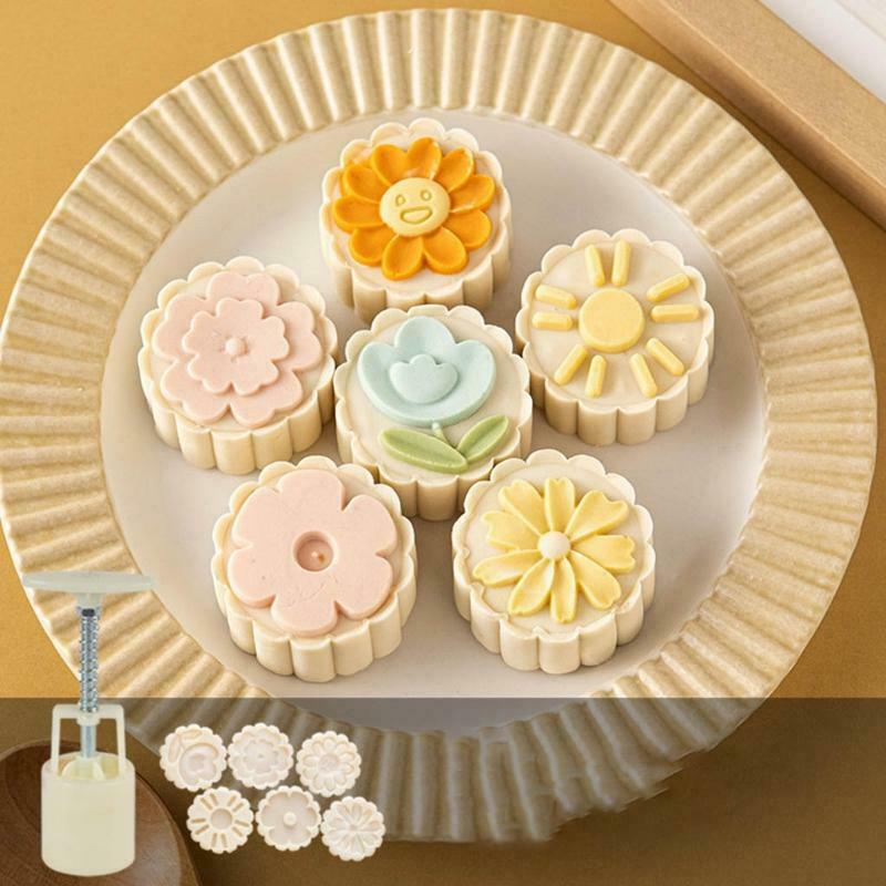 50g DIY Flower Shape Pastry Mooncakes Cakes Molds Mooncake Cookie Moulds Cutters