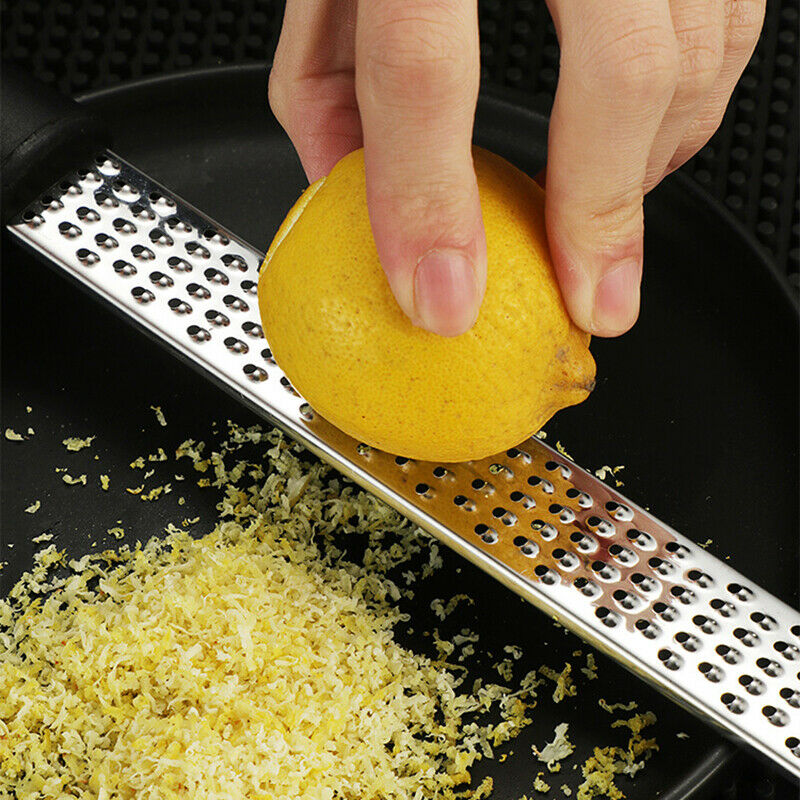 Multifunctional  wire planer / grinder for cheese, cinnamon and vegetabl.l8