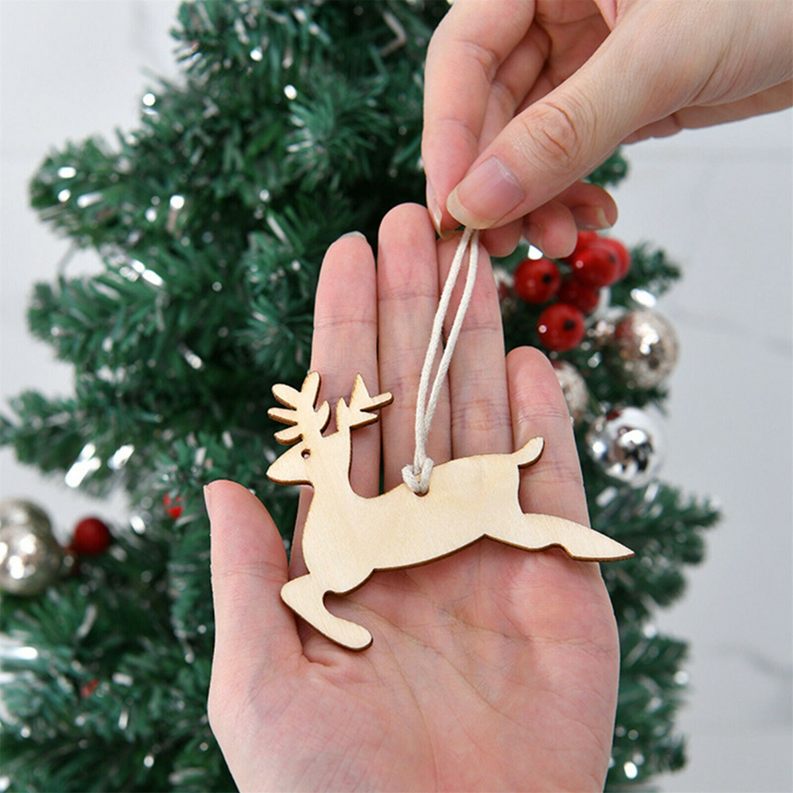 40PCS Mixed Christmas Wood Tree Deer Snowman Hanging Xmas Tree Decor Ornament