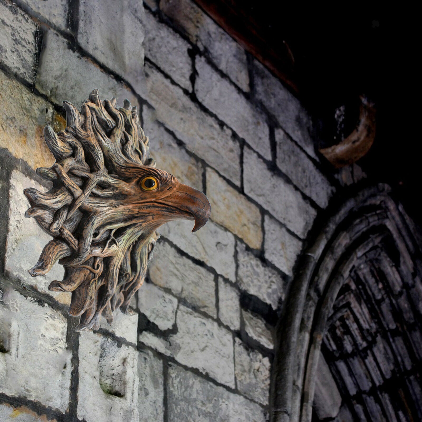 1pc Eagle Garden Tree Hanging Statue Ornaments Art Decor Fantasy Movies