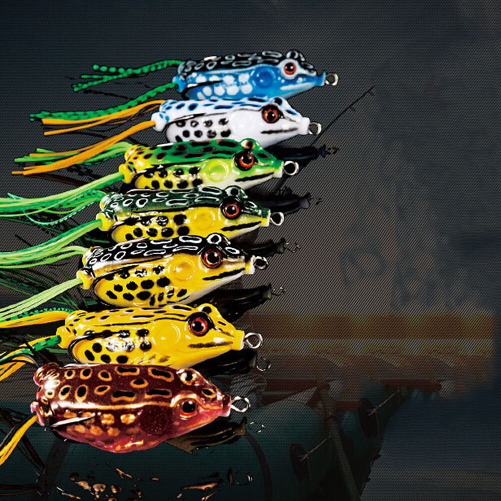 Fishing Lures Large Frog Topwater Crankbait Hooks Bass Bait Tackl.l8