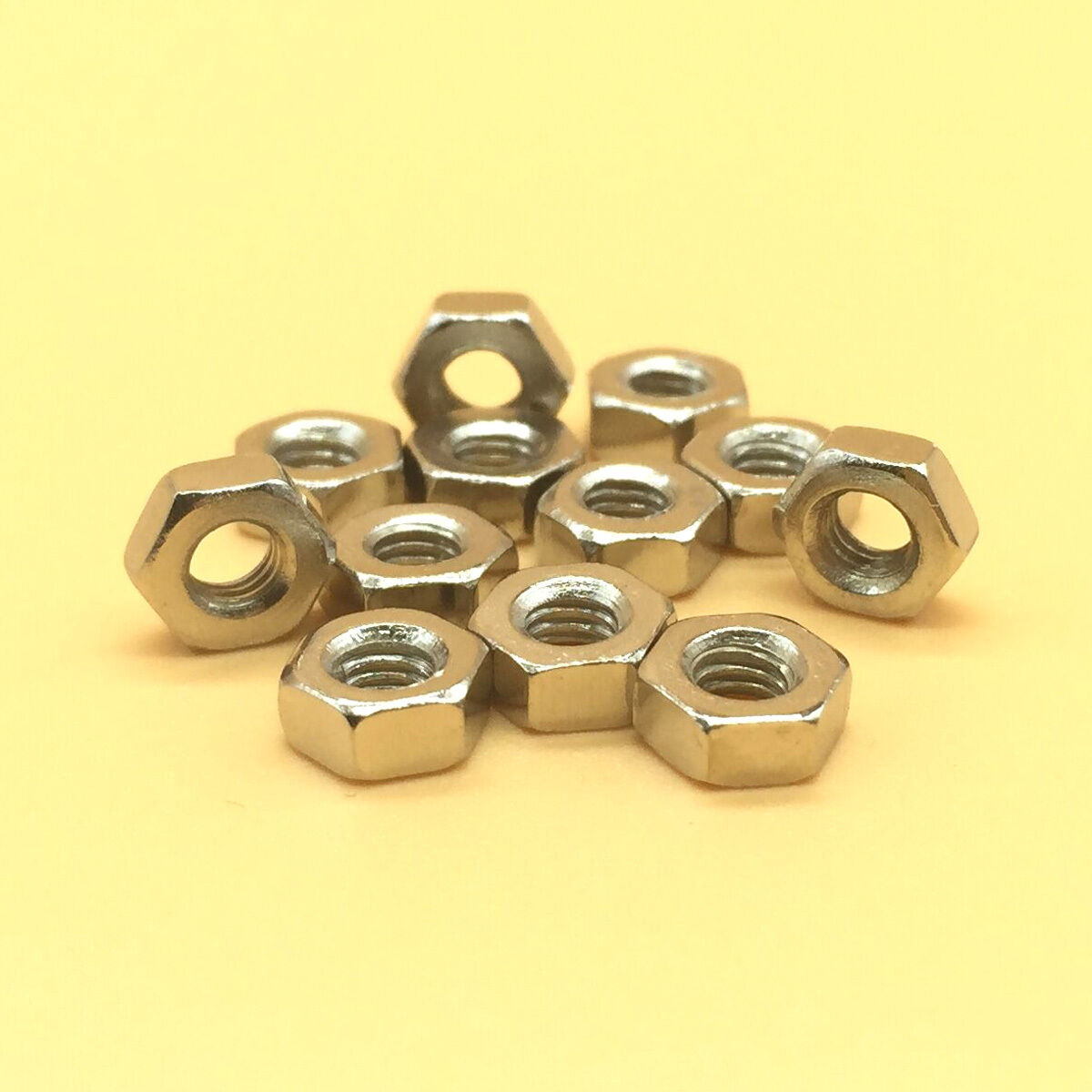50pcs M4 x 0.5 Stainless Steel Hex Nut Right Hand Thread [M_M_S]