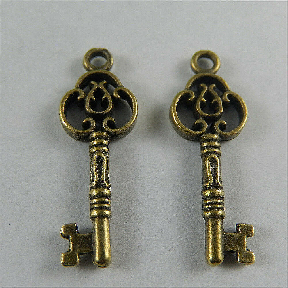 27x9x2mm Retro Bronze Alloy Chic Key Shape Floral Jewelry Pendant Charm 30-Pack