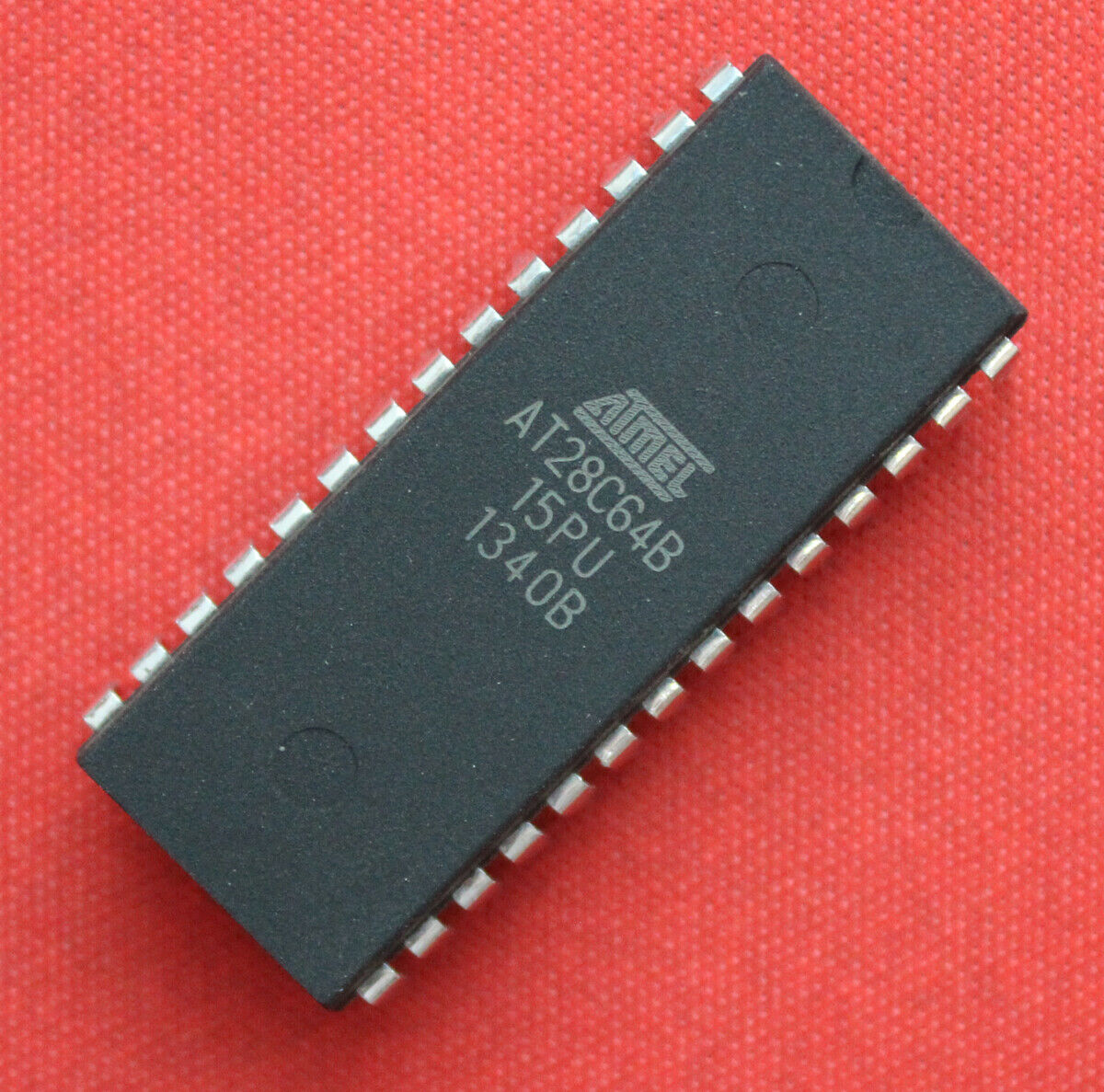 1pcs AT28C64B-15PU AT28C64B Integrated Circuit IC DIP-28